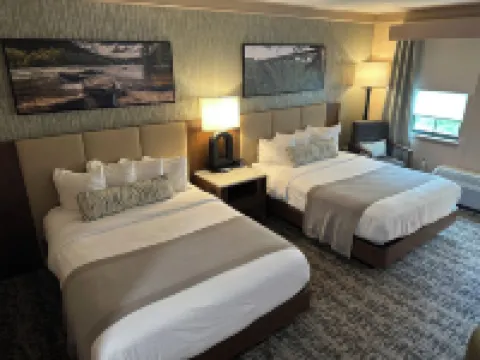 Mardi Gras Casino & Resort Hotels in Nitro