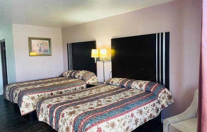 Finn's Motel