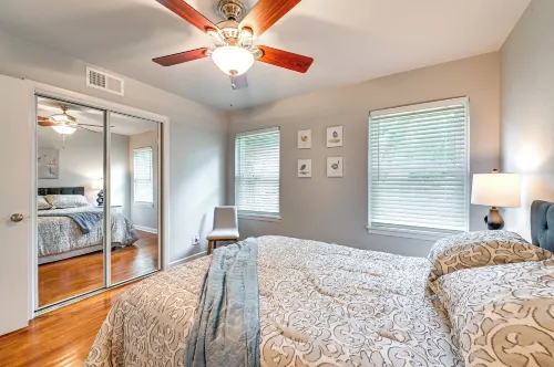 Large Yard & Fire Pit! Home 13 Mi to at&t Stadium - 무료 와이파이