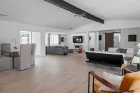 The Belvedere Pet Friendly Spacious Yard Hoteles en Plano