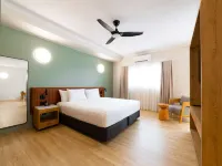 Novotel Darwin Airport Hotels in Coconut Grove