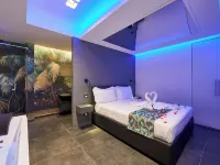 Suite Quarto Miglio Hotels near Giovan Battista Pastine International Airport