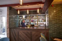 Three Cranes Serviced Apartments Hotels in Sheffield