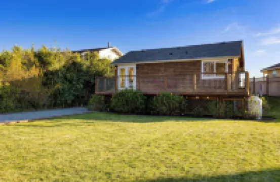 Mutiny Bay Cottage by AvantStay