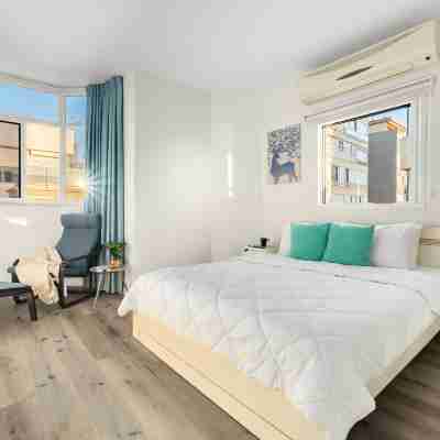 Netanya Beach & Pool Elegant Stay Rooms