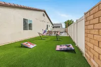 คาเลโรสโคปโดย Avantstay ที่พักระเบิดสีสัน + สระว่ายน้ำ