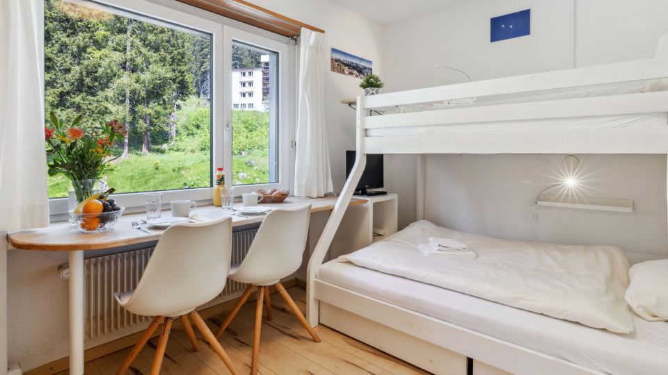 Promenade Apt 216