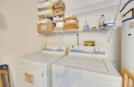 Sunny Clermont Retreat ~ 20 Mi to Disney World!