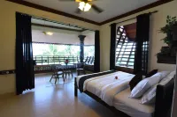 Kovalam Beach Hotel