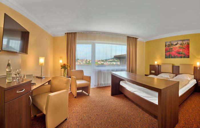 LuCA HOTEL