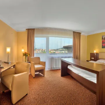 LuCA HOTEL