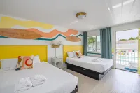 Royal Palms Motel Hotels in Tybee Island