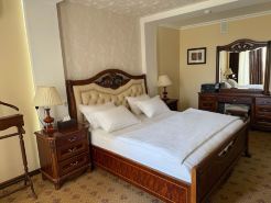 Yoshlik Hotel