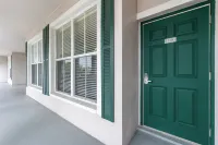 Solterra Vacation Rental Hotels in Lely Resort