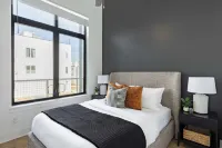 New Build 2 Condos Minutes From Downtown Nashville Dining & Entertainment