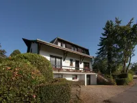Holiday Home in Coo Near Waterfalls