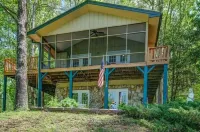 Waterfront cabin in the mountains. Peaceful, relaxing setting.
