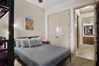Oasis Escape Resort Amenities Отели в г. 