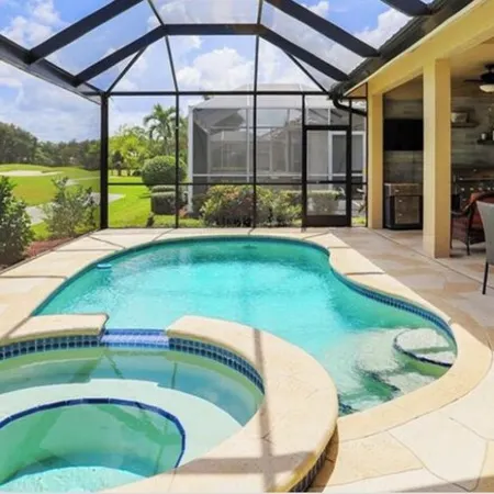 Luxurious home with stunning golf course views and private swimming pool & spa