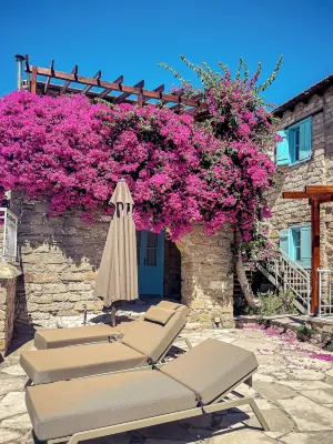 ไซปรัส วิลเลจส์ โรงแรม & ร้านอาหาร - เซ็นทรัล โลเคชั่น - เบดแอนด์เบรกฟาสต์ - พร้อมการเข้าถึงสระว่ายน้ำและวิวที่สวยงาม โรงแรมใน