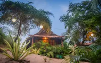 Little India Beach Cottages