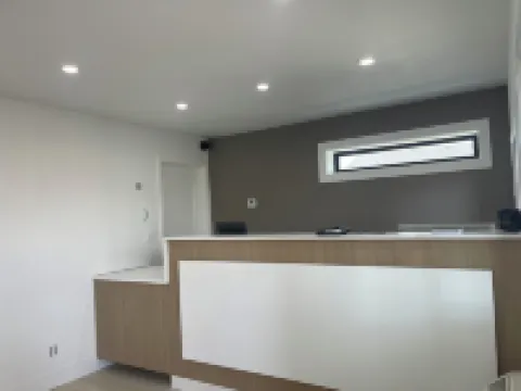 省錢汽車旅館 紐波特酒店