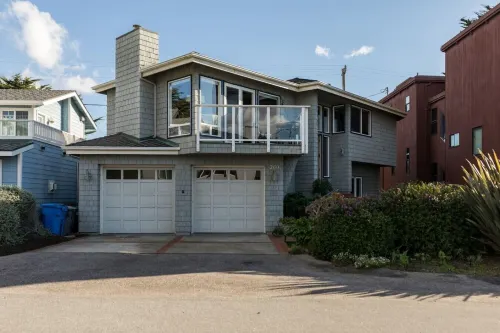 Magical Retreat!  Contemporary and Cozy Park Hill!