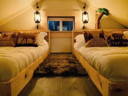 The Eagles Nest! ☀Four Seaon Lakeside Retreat☀ 허드슨 호텔