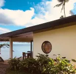 Ocean Front Bungalow Hotels in Tumaraa