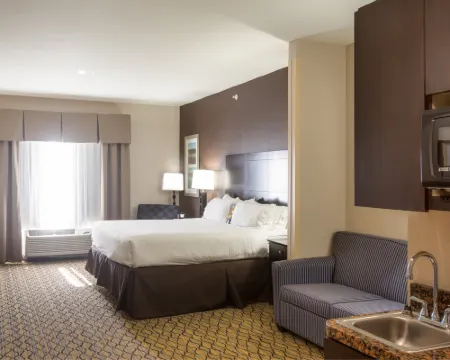 Holiday Inn Express & Suites ELK CITY by IHG Hotels in Beckham County