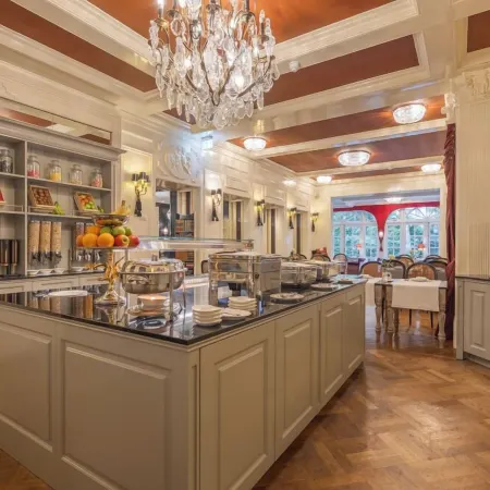 Apollofirst Boutique Hotel