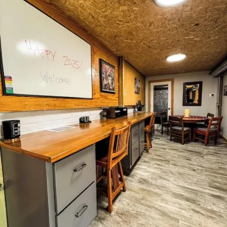 MY FLAT! Industrial 3 Bd with outdoor space! Отели в г. Уилмар