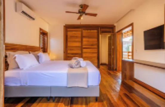 Villa Shamsa Hotels in 