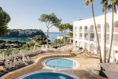 Comitas Floramar Hotels near Macarelleta