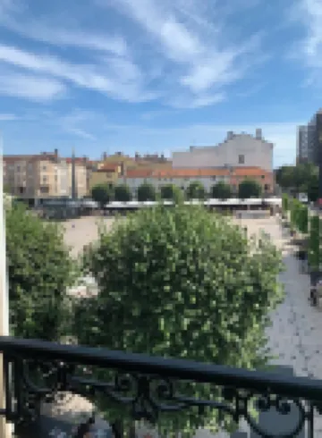 Le Bellevue: Christmas Market - Hypercentre