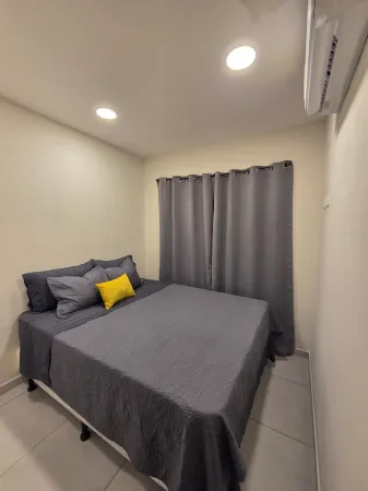 Charming 1-bedroom house with WiFi, AC in peaceful Las Flores Отели рядом с Аэропорт Сан-Сальвадор