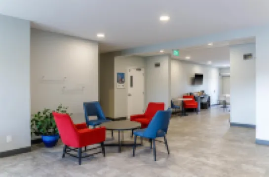 스튜디오 6 호른페인, 온타리오