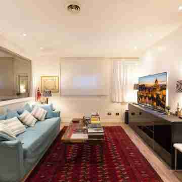 Knights' Suite Others