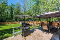 3Br Cozy Cottage at Lake Simcoe, 1 Hour Drive to Toronto