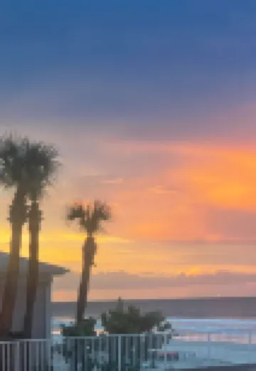 Beachfront Luxury Condo Hotels in Ponce Inlet