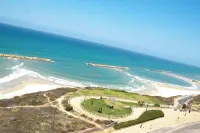 Beachfront Bliss. 3 bedroom. Privacy