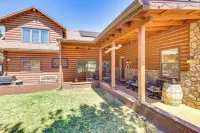 Hot Tub and Game Room! 30-Acre Vernon Retreat - Landsted