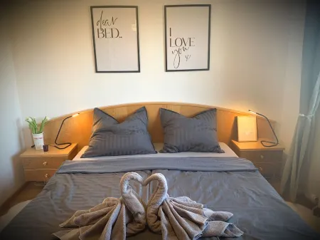 chalet Wienerwald - pure relaxation in your charming retreat in the countryside Отели в г. Konigstetten