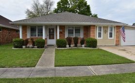 Minutes from New Orleans French Quarter and Bourbon St. 3-Bdrm house; AC, WiFi