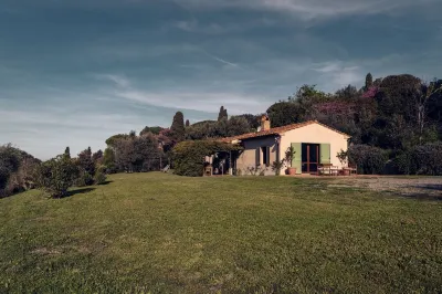 Bolgheri Countryhouse Podere Sapaio 주변 호텔