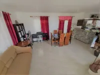 Cozy, lovely with breath-taking view, Cool breeze