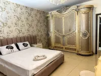 Seascape Family Home in the Heart of Old Acre