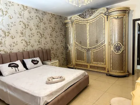 Seascape Family Home in the Heart of Old Acre