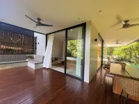 BRAND NEW 3-bedroom Jungle Villa in Santa Teresa with WiFi, AC