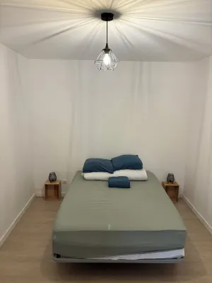 The pretty atypical Brivistes homes